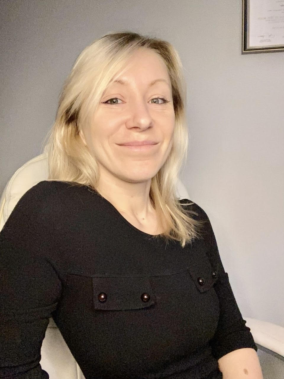 Natalia Vyzhol, Registered Psychotherapist
